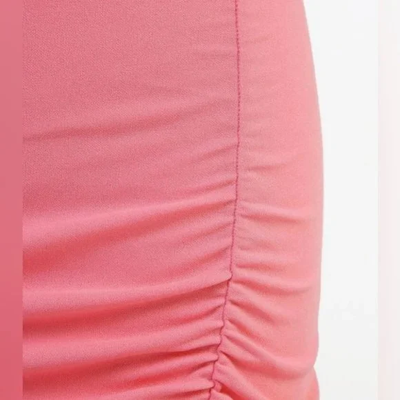 NWT Womens dress Bow Front Ruched Bodycon Dress. Size Large - Picture 5 of 6